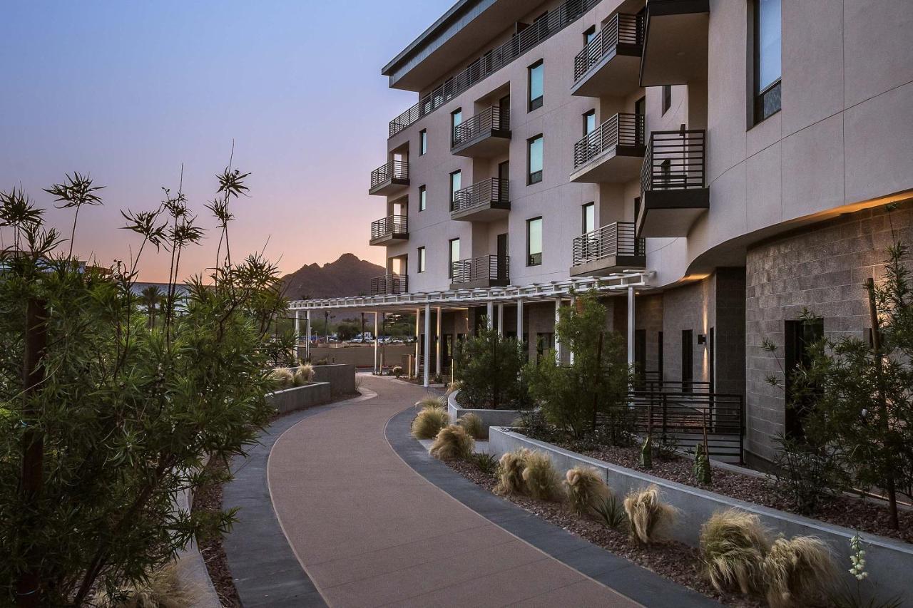 Sentral Old Town Aparthotel Scottsdale Buitenkant foto
