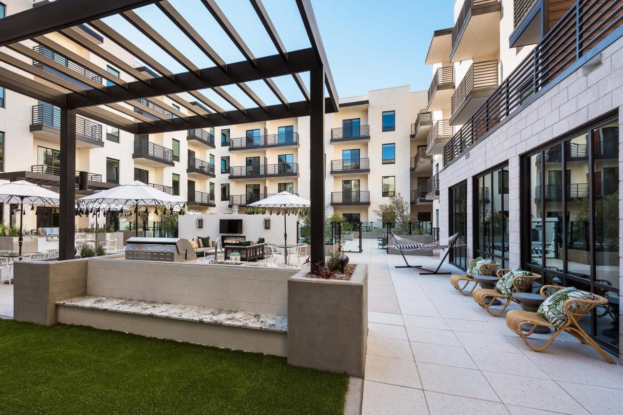 Sentral Old Town Aparthotel Scottsdale Buitenkant foto